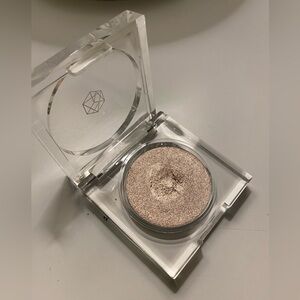 Em Cosmetics Shimmery Single Eyeshadow Duo- Wish and Moonrise